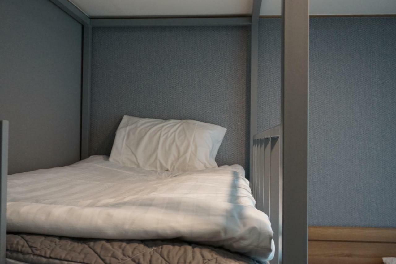 J-Honor Guesthouse Сеул Экстерьер фото