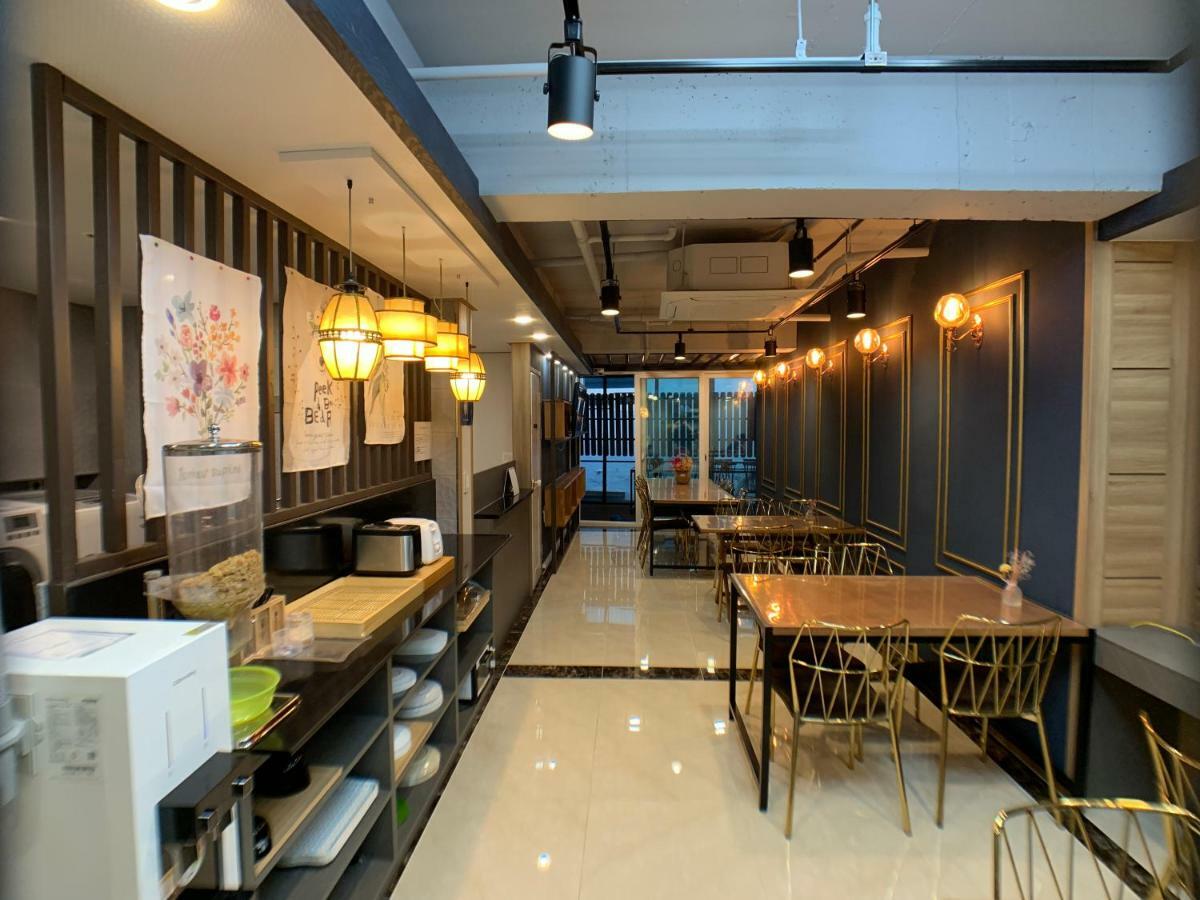 J-Honor Guesthouse Сеул Экстерьер фото