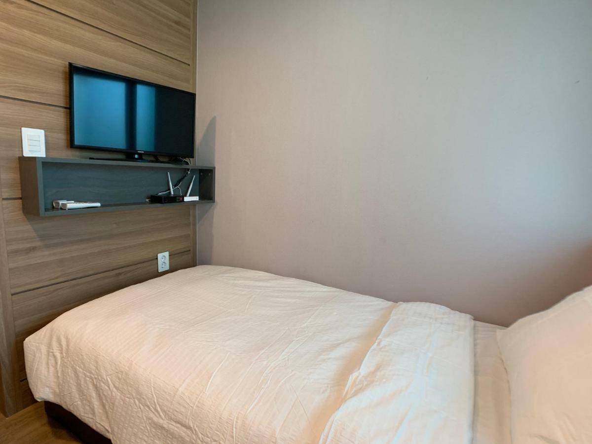 J-Honor Guesthouse Сеул Экстерьер фото